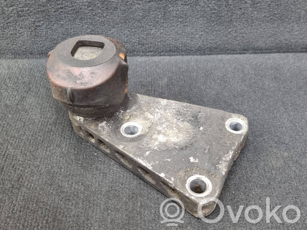 Engine mounting bracket   4F0199343R,4F0199343B