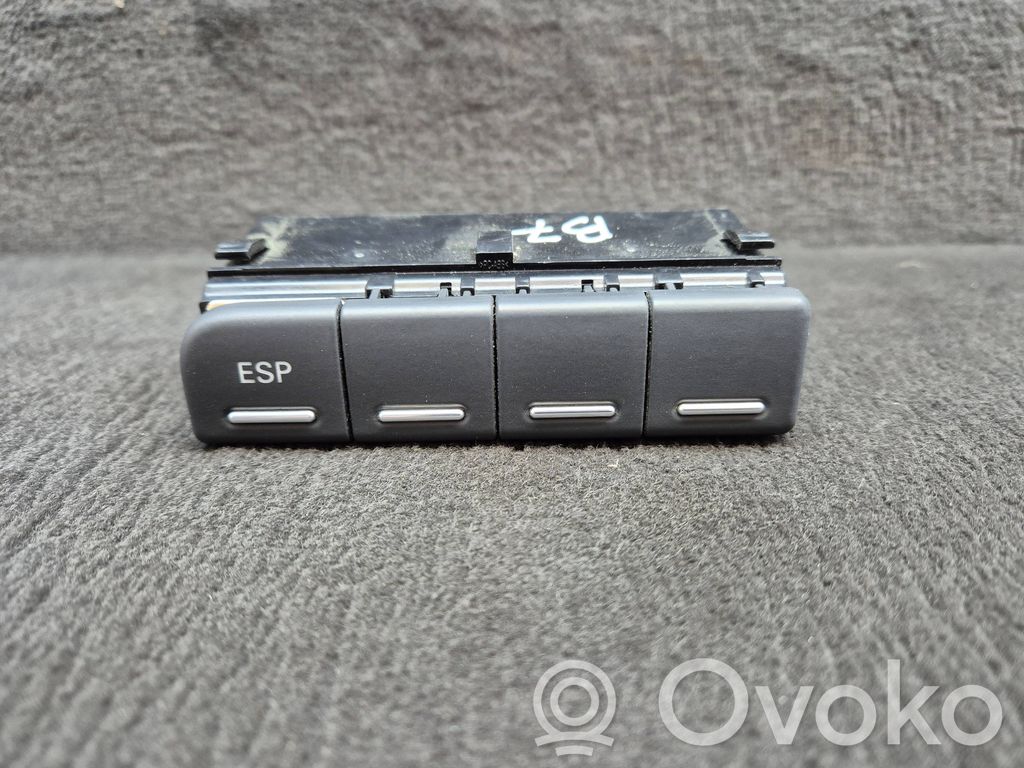 Audi A4 S4 B7 8E 8H A set of switches 