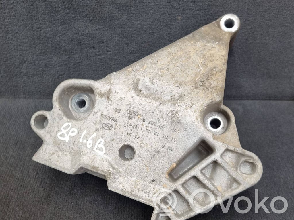 Audi A3 S3 8P Engine mounting bracket 