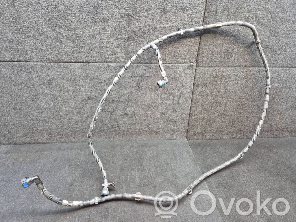Audi Q7 4M Wąż / Przewód spryskiwacza lampy przedniej 