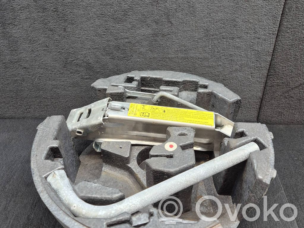Audi A6 S6 C5 4B Instrumentu komplekts 
