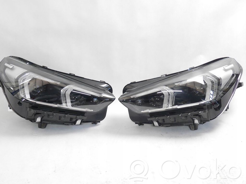 BMW X1 U11 Scheinwerfer Satz Set 