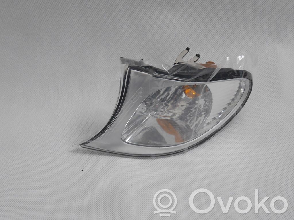BMW 3 E46 Front indicator light 