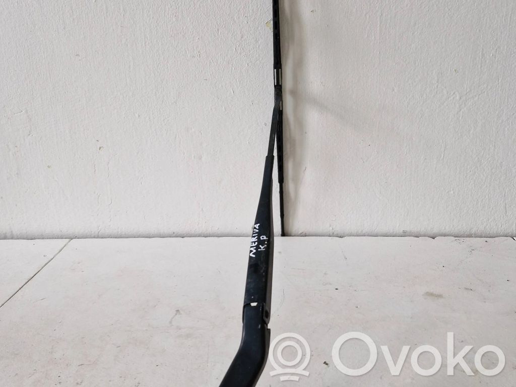 Opel Meriva A Front wiper blade arm 
