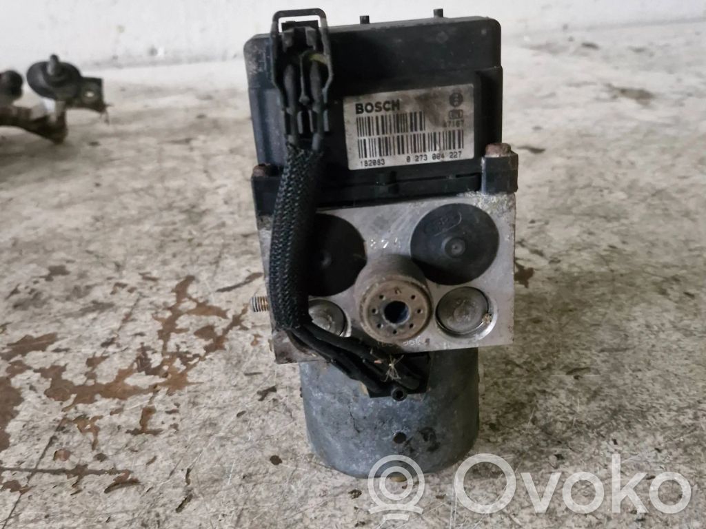 Opel Corsa C ABS-pumppu 
