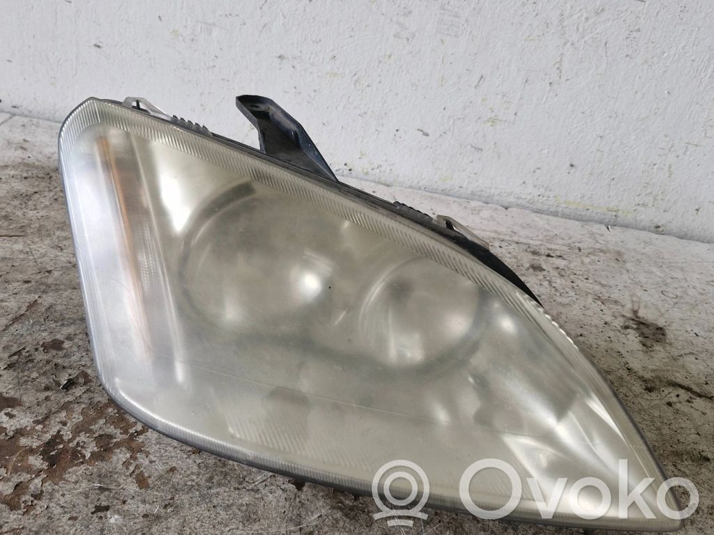 Ford C-MAX I Headlight/headlamp 