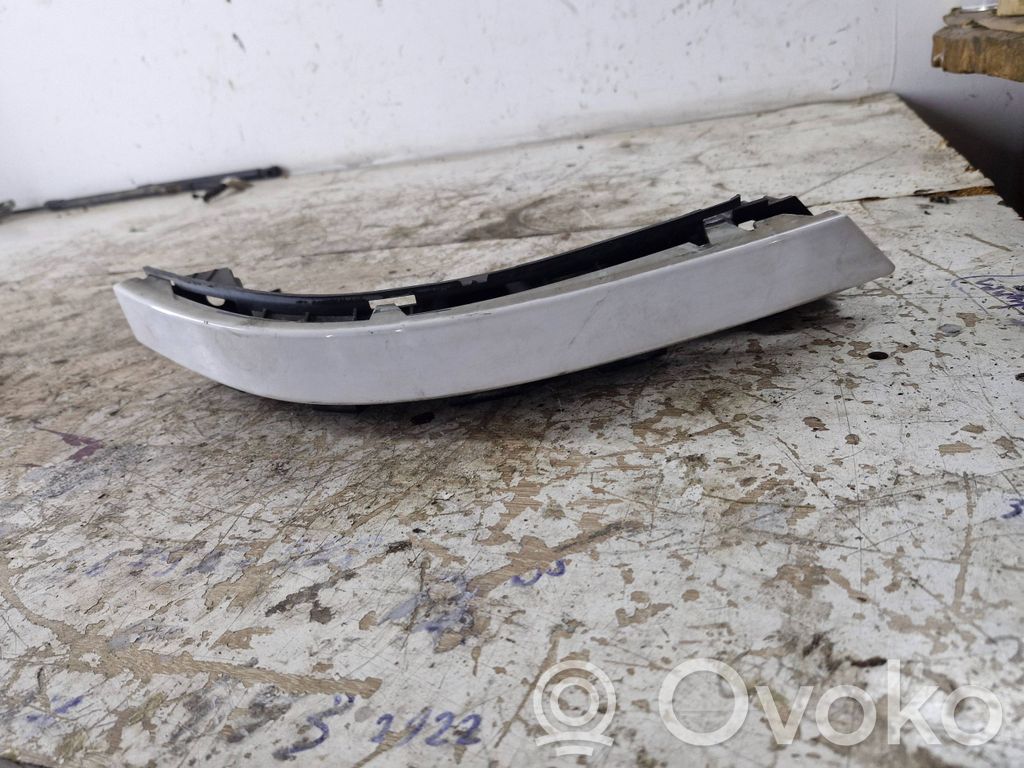 Soporte de montaje del parachoques trasero   7123797