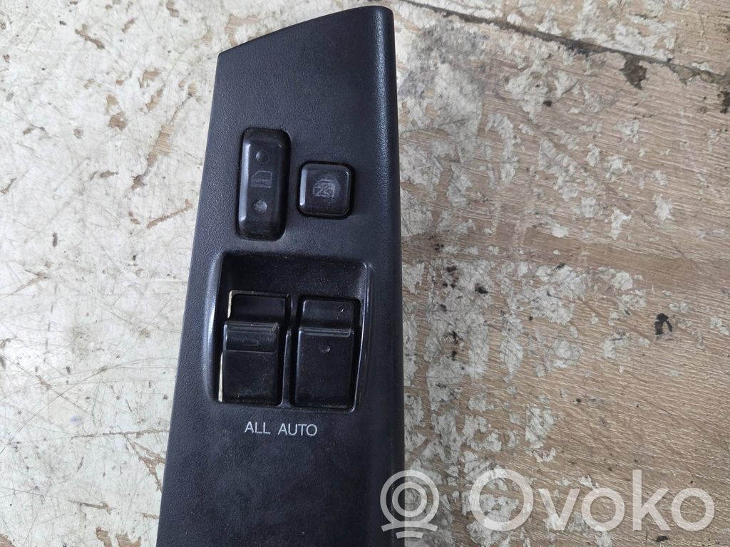 Toyota Corolla E120 E130 Electric window control switch 