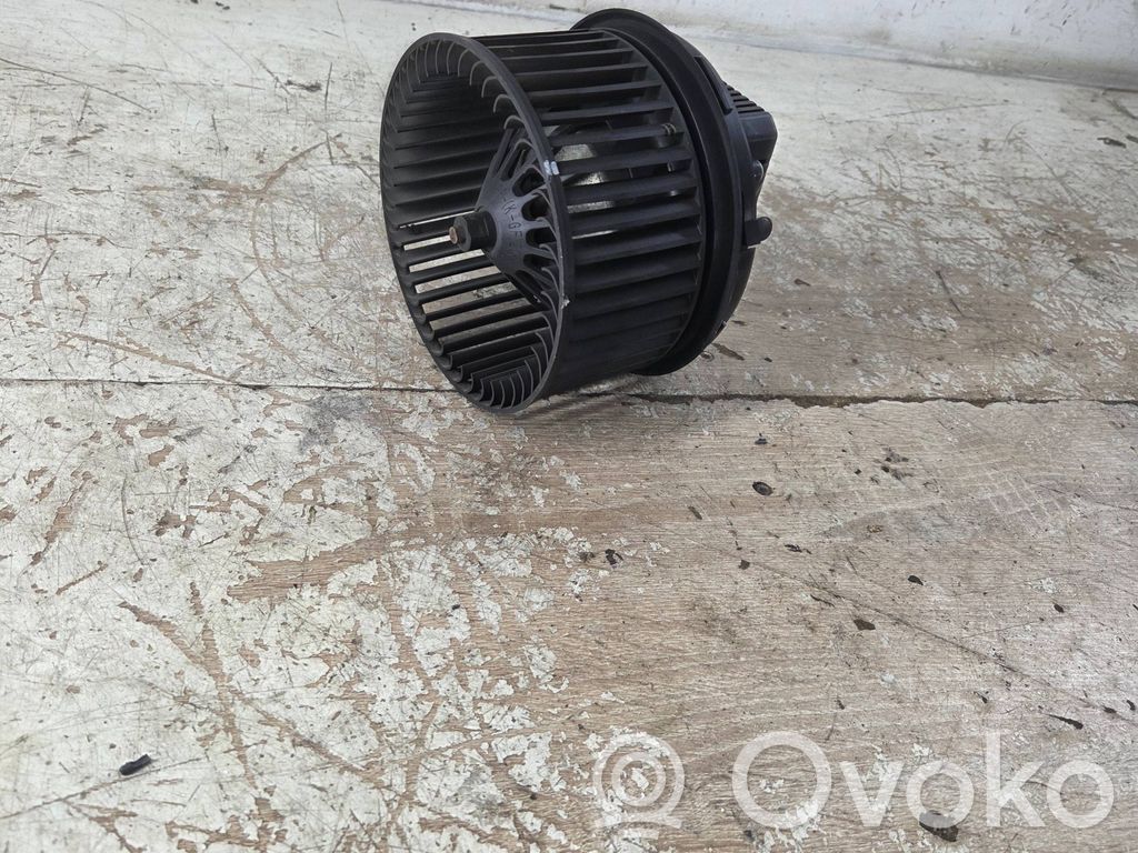 Ford Focus Mazā radiatora ventilators 