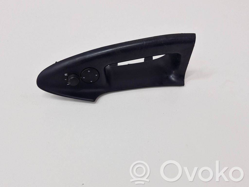Audi A4 S4 B5 8D Wing mirror switch 