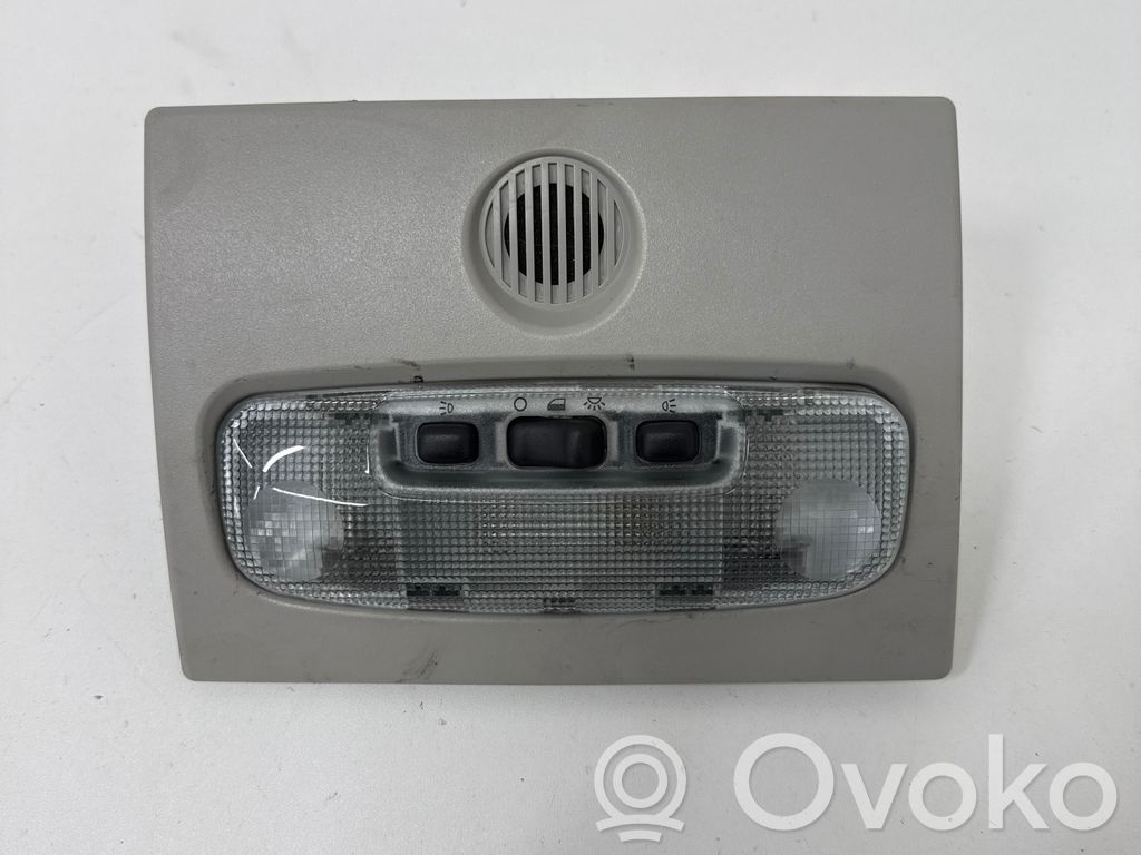 Ford Focus C-MAX Luz del asiento delantero 