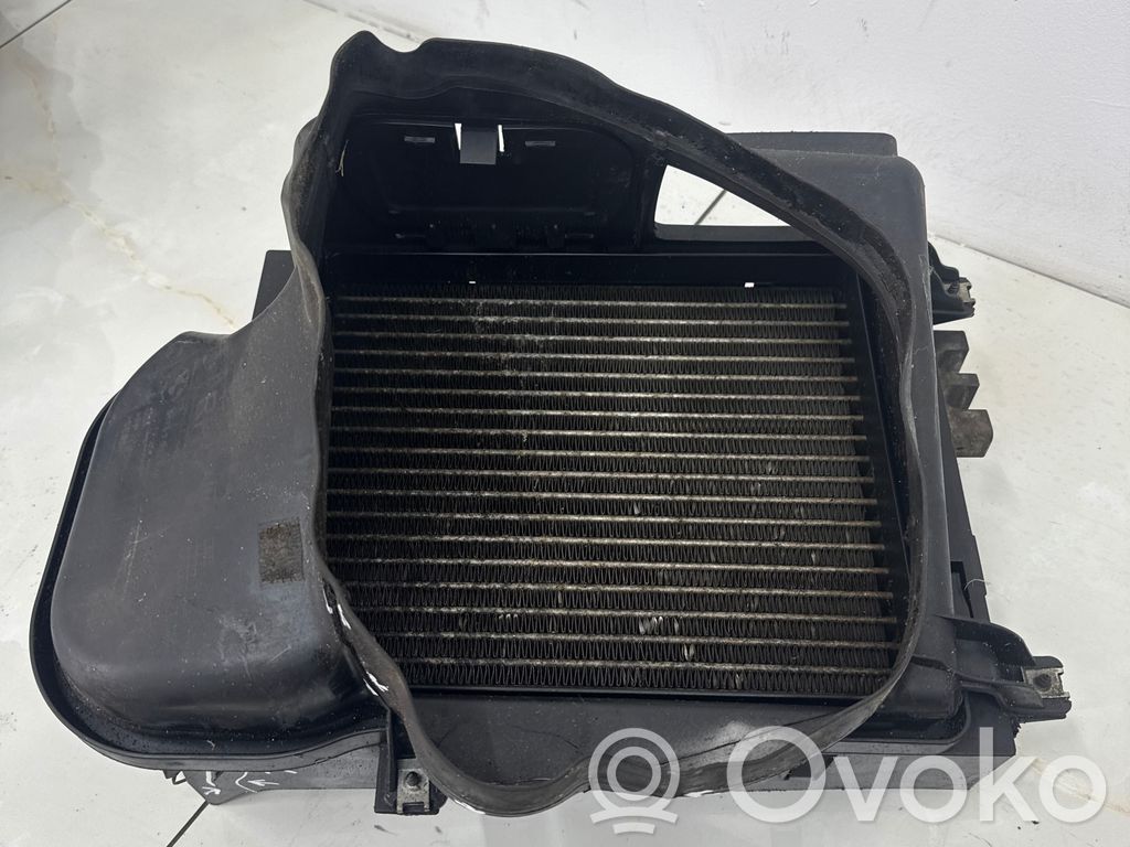 BMW X5M E70 Interkūlera radiators 