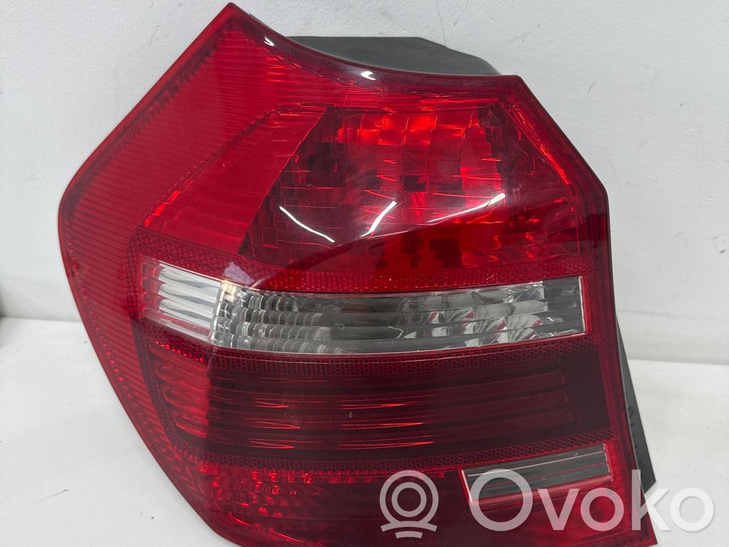Rear/tail lights   7181297