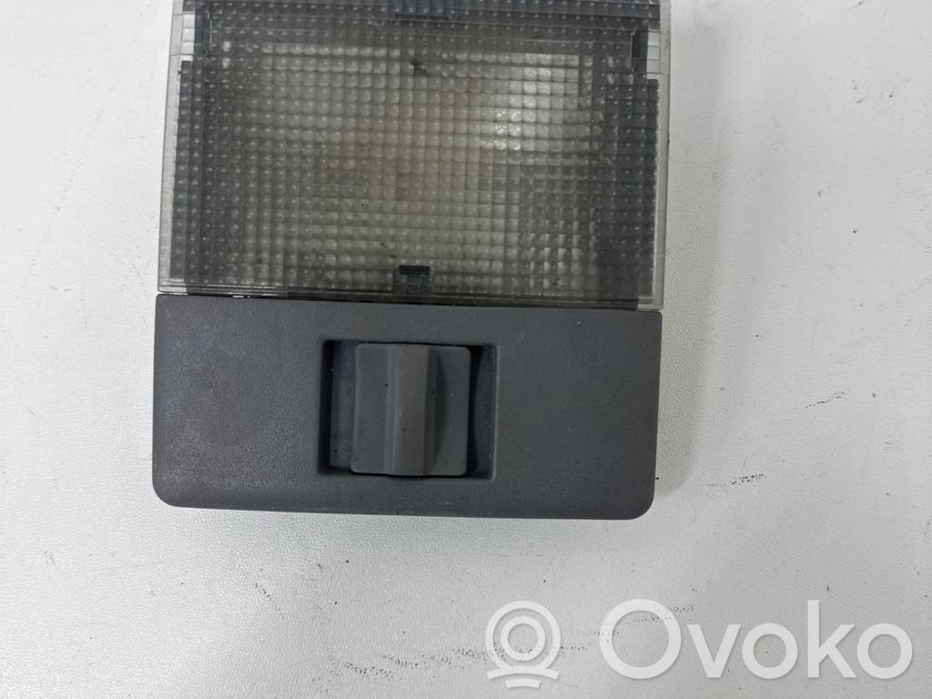 Audi A4 S4 B5 8D Luz del asiento trasero 