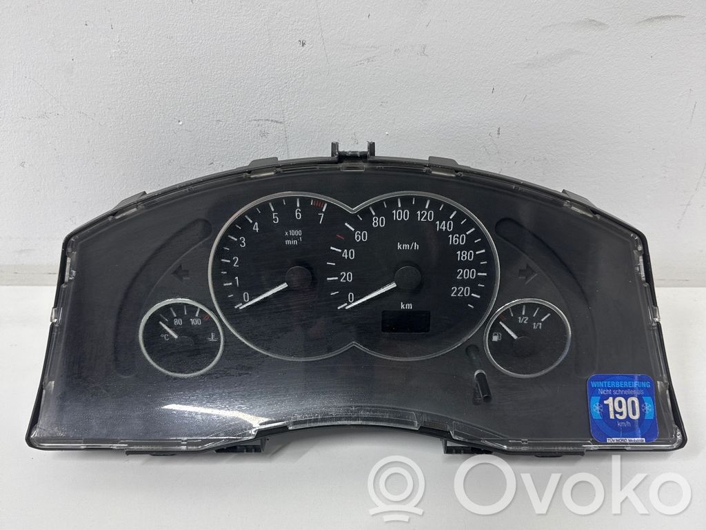 Opel Meriva A Speedometer (instrument cluster) 