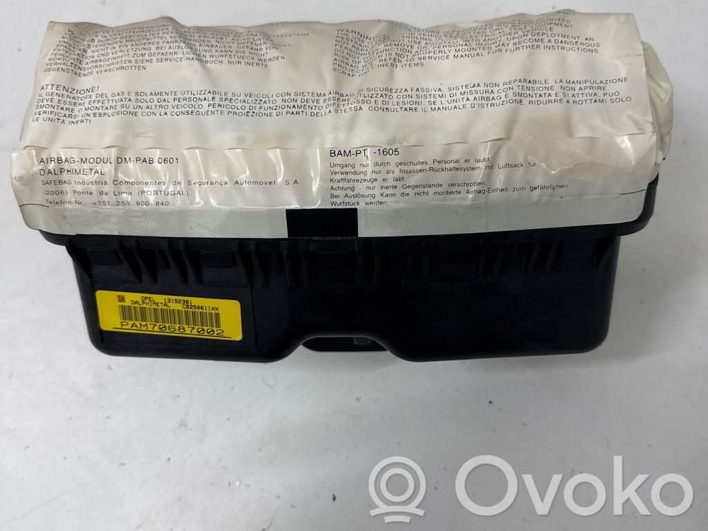 Opel Corsa D Airbag del passeggero 