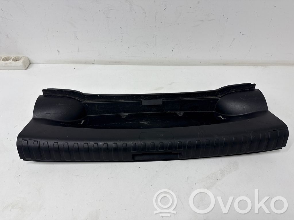 BMW 1 E81 E87 Trunk/boot sill cover protection 