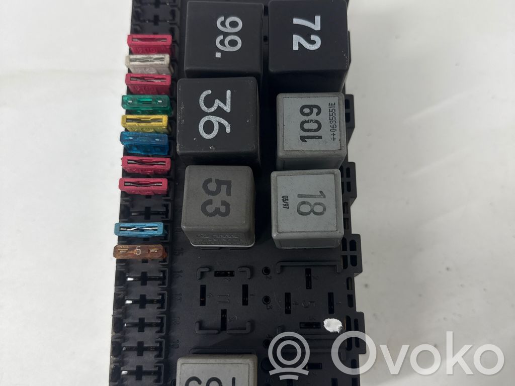 Volkswagen Sharan Fuse box set 