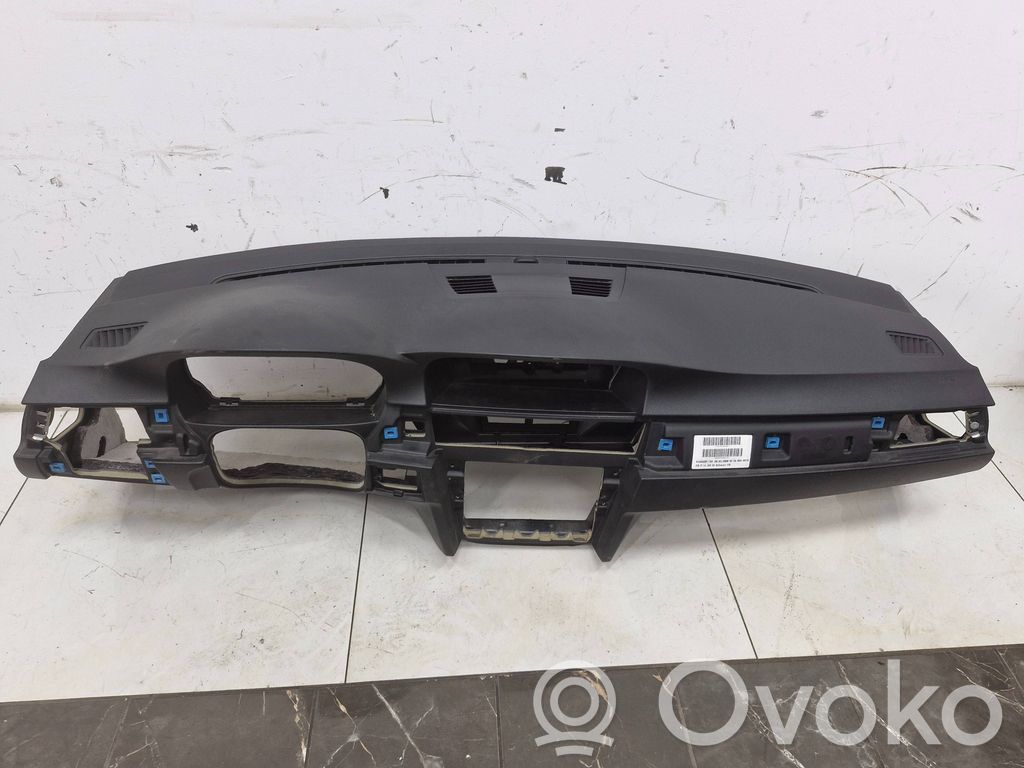 BMW 3 E90 E91 Panelė 