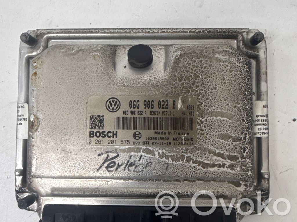 Volkswagen Caddy Engine control unit/module 