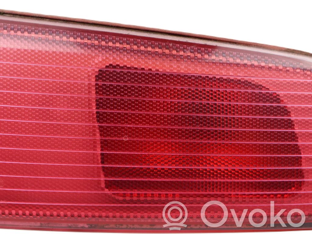 Mazda 2 Luces portón trasero/de freno 