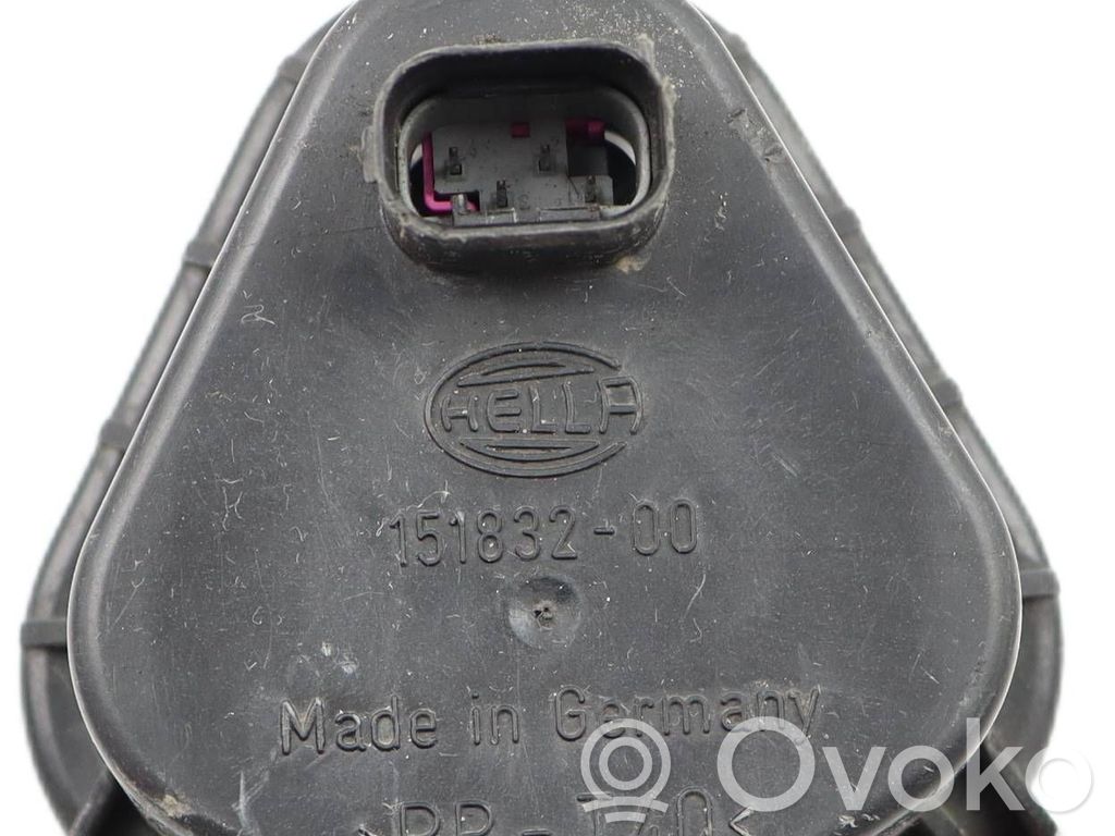 BMW X5 E53 Headlight/headlamp dust cover 
