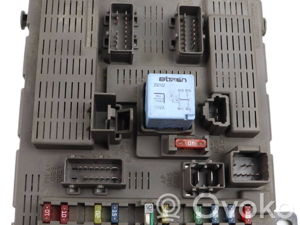 Citroen C5 Fuse box set 