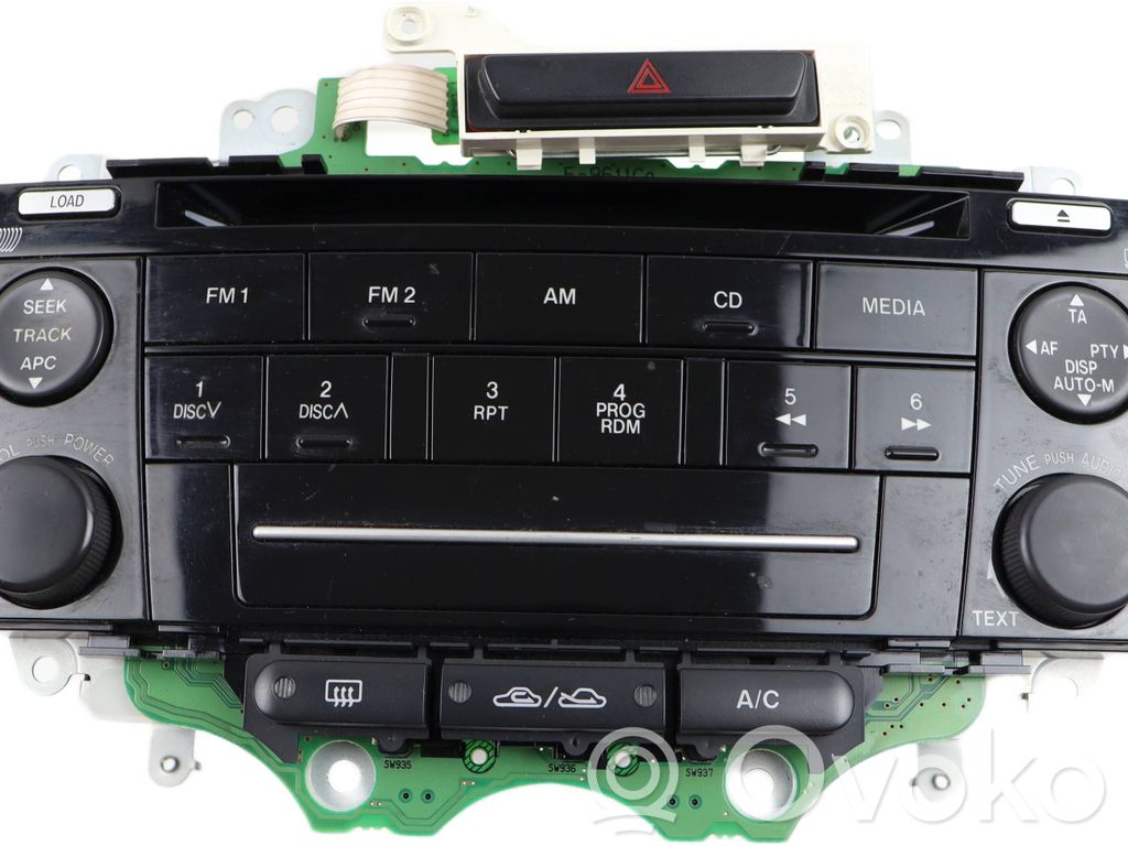 Mazda 6 Radio/CD/DVD/GPS head unit 