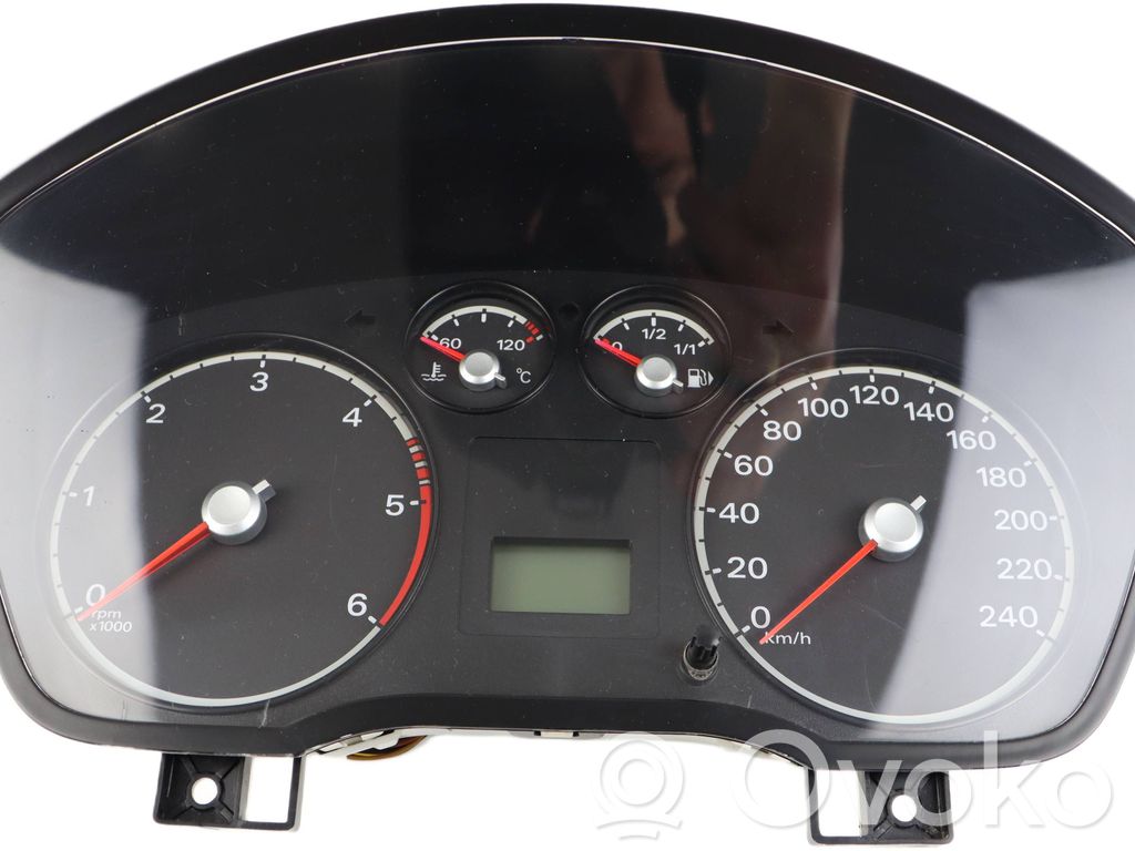 Ford Focus Speedometer (instrument cluster) 