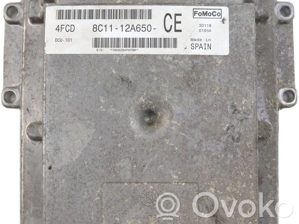 Unidad de control/módulo del motor   8C1112A650CE