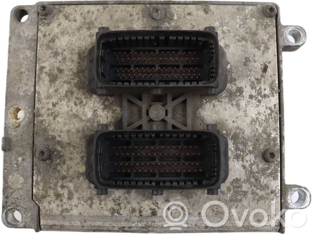 Opel Vectra C Engine control unit/module 
