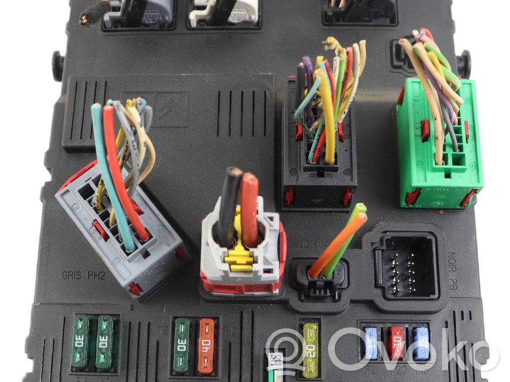 Peugeot 206 Drošinātāju bloks 