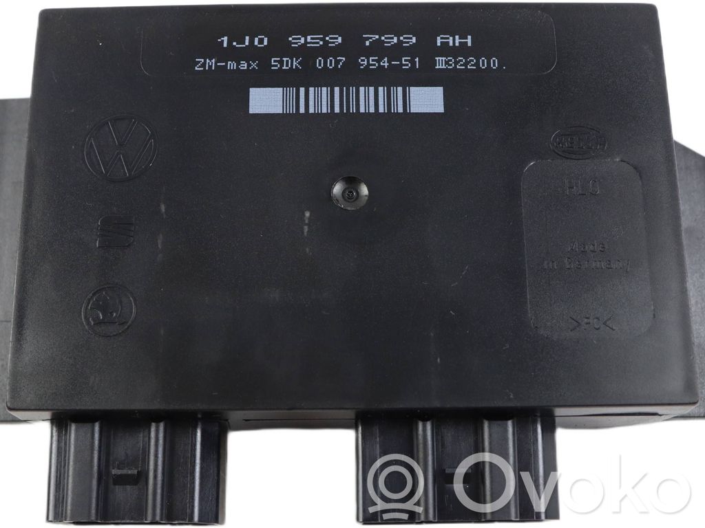 Volkswagen PASSAT B5 Comfort/convenience module 