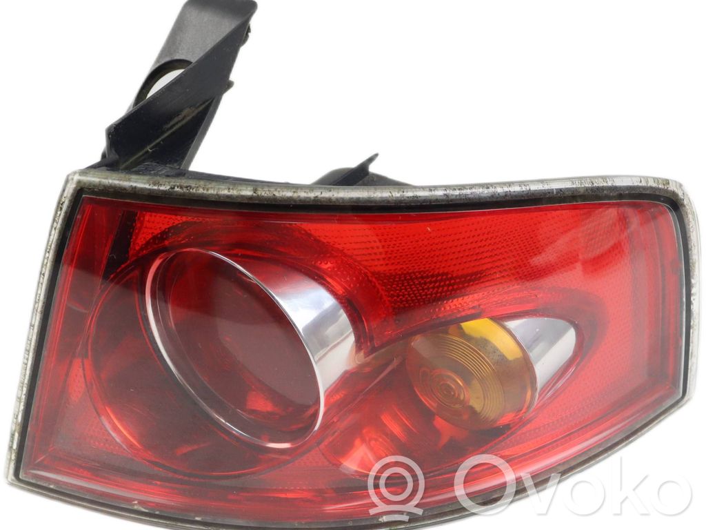 Seat Ibiza III (6L) Lampa tylna 