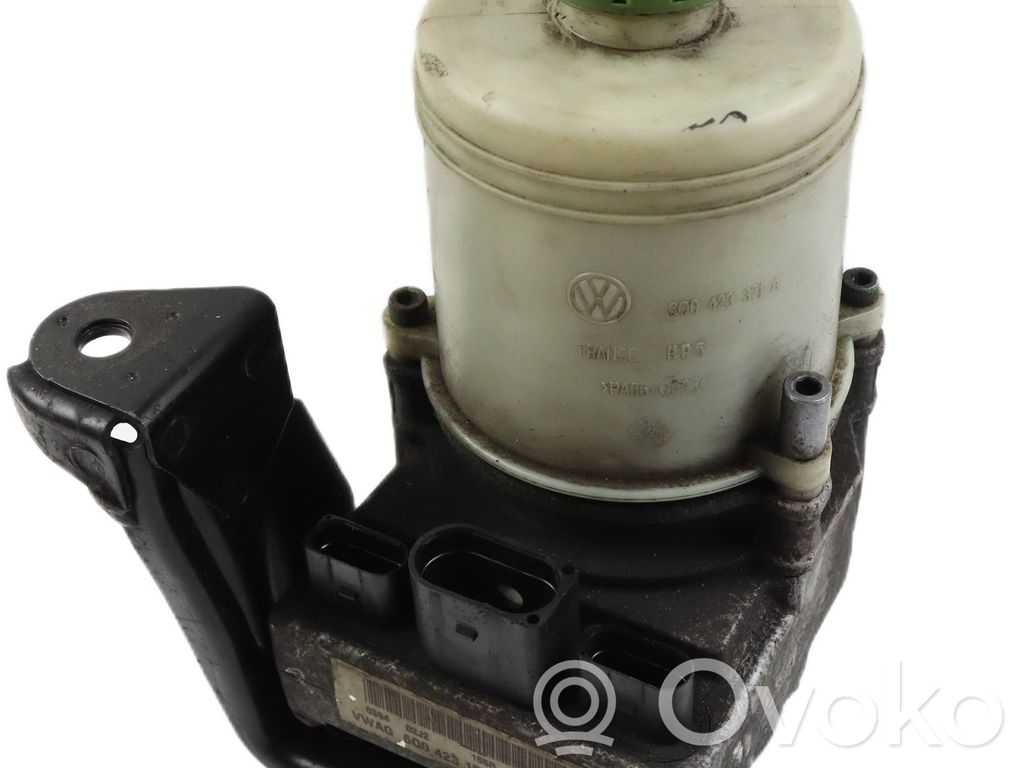 Volkswagen Polo IV 9N3 Pompa wspomagania 