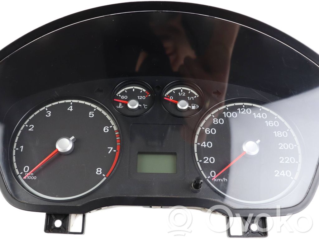 Ford Focus Speedometer (instrument cluster) 