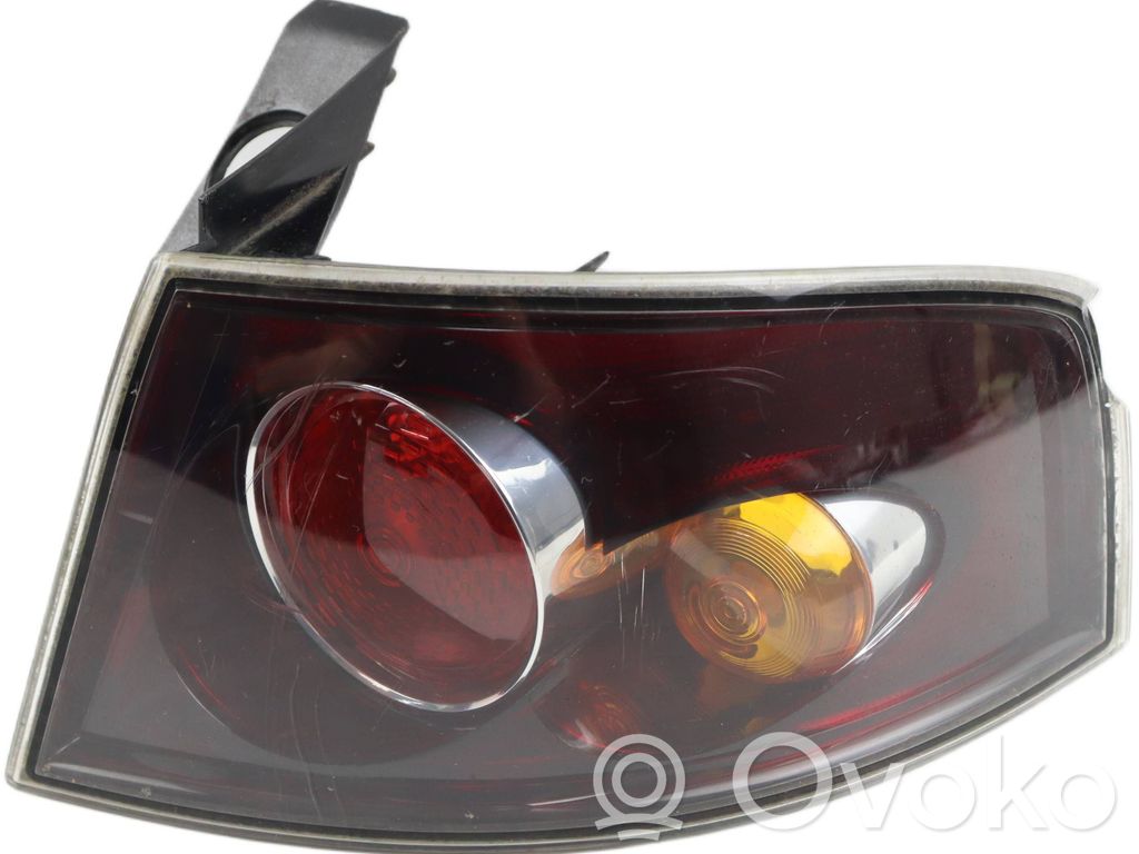 Lampa tylna   6L6945096B,6L6945096D,6L6945112D