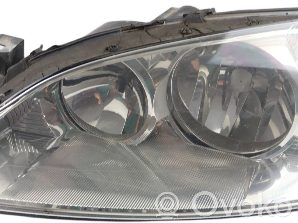 Ford Mondeo Mk III Faro/fanale 