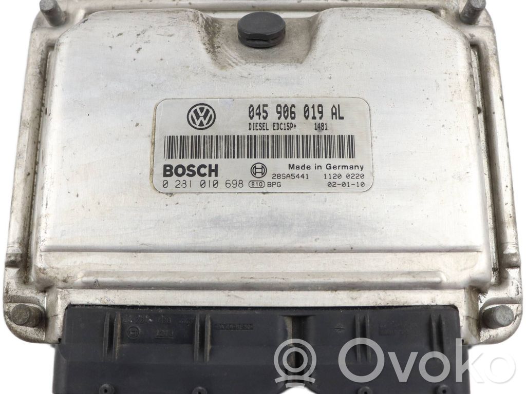 Volkswagen Polo IV 9N3 Variklio valdymo blokas 