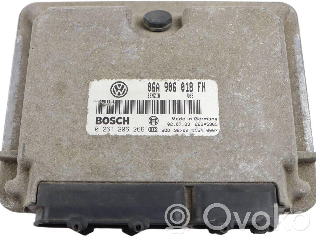 Skoda Octavia Mk1 (1U) Engine control unit/module 