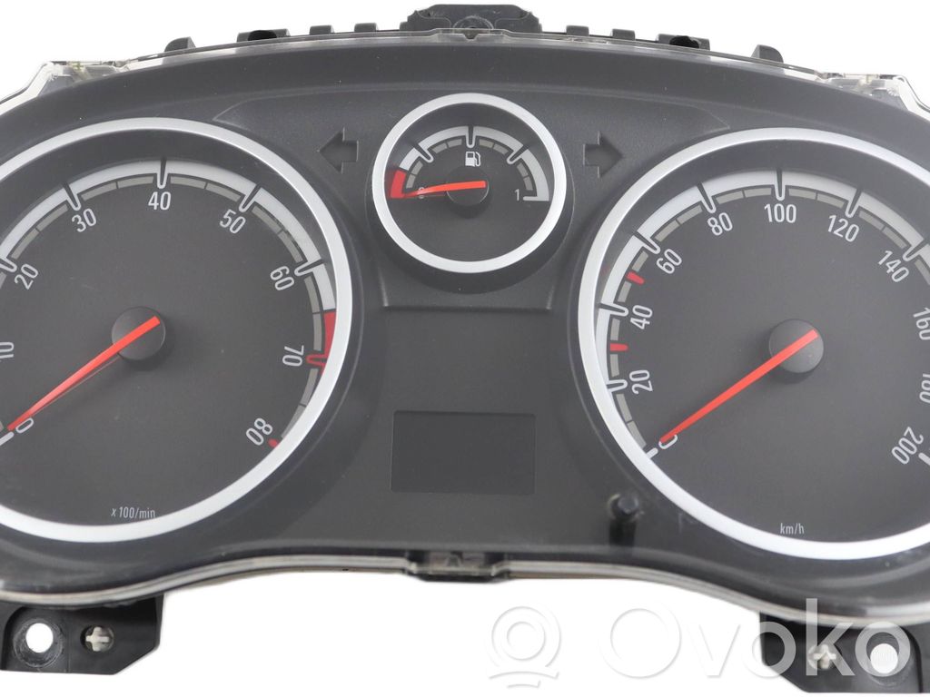Opel Corsa C Speedometer (instrument cluster) 