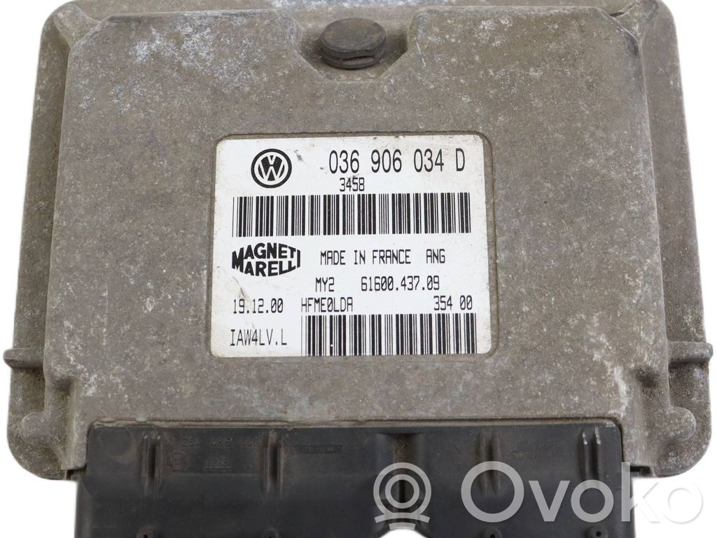 Volkswagen Golf IV Engine control unit/module 
