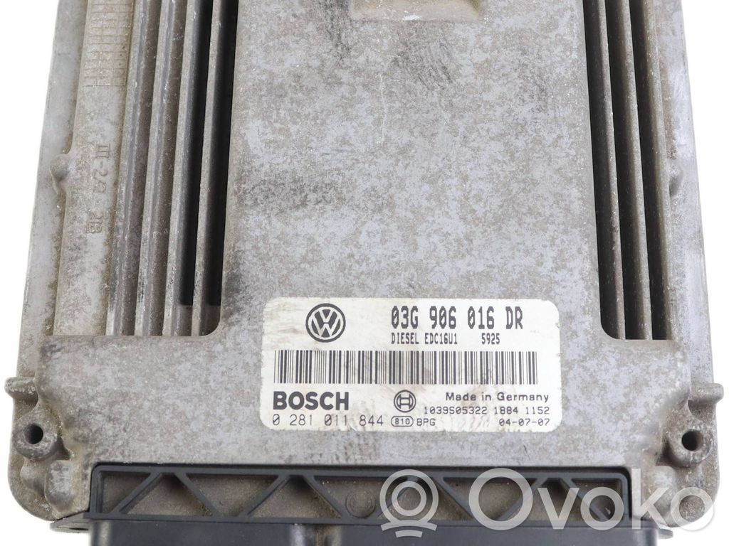 Volkswagen Touran I Unitate/modul de control motor 