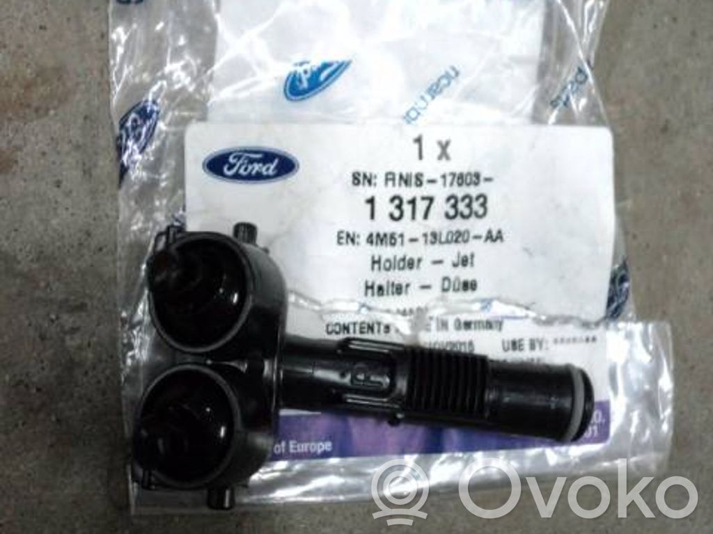 Ford Focus Dysza spryskiwacza lampy przedniej 