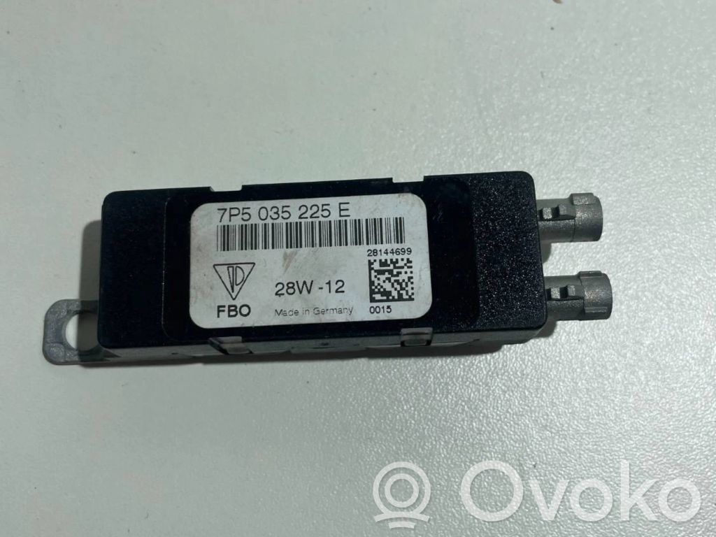 Audi S5 Antenos stiprintuvas 