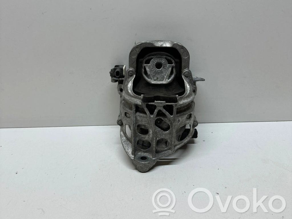 Audi Q7 4M Variklio pagalvė 