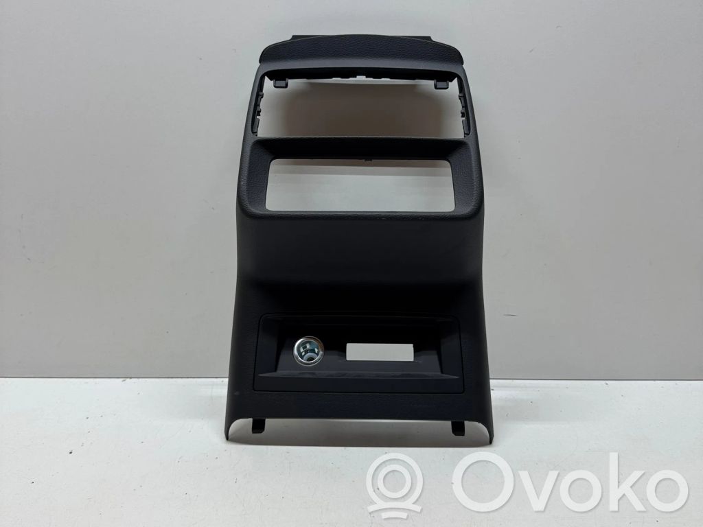 Audi Q8 Other center console (tunnel) element 