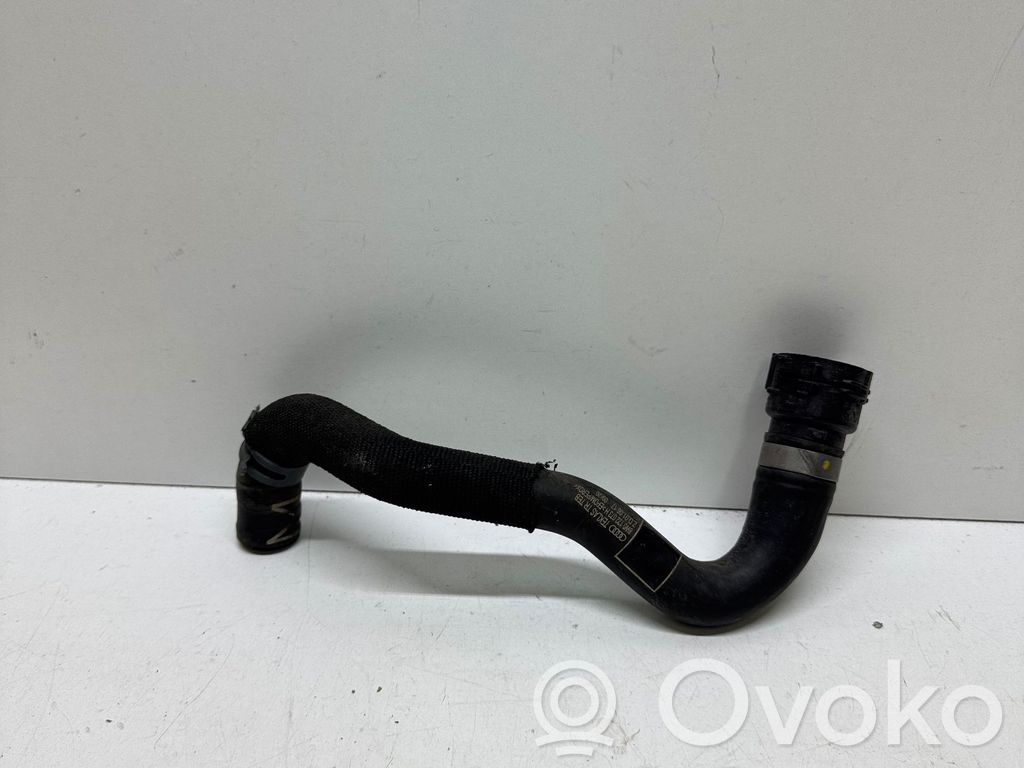 Audi A4 S4 B9 Engine coolant pipe/hose 