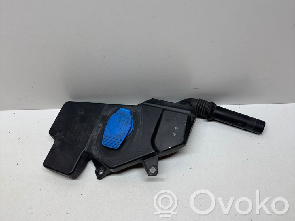 Audi A7 S7 4G Windshield washer fluid reservoir/tank 