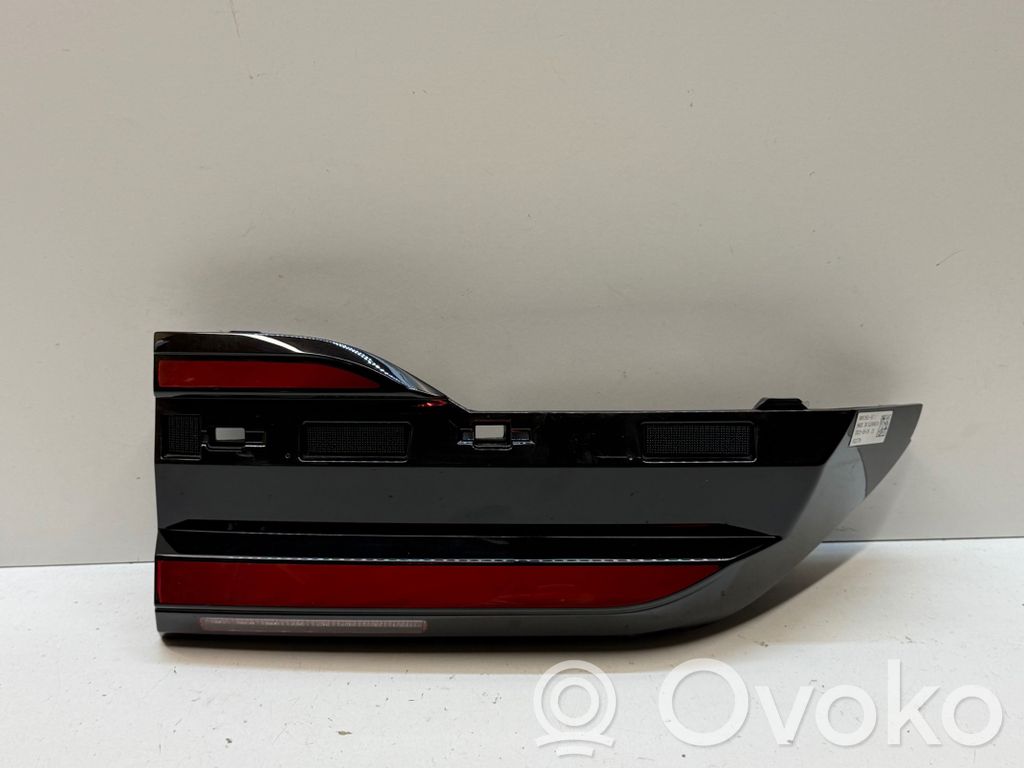 BMW X7 G07 Takaluukun takavalot 